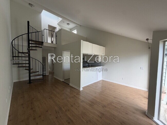 160 Courtyards E Windsor, CA 95492