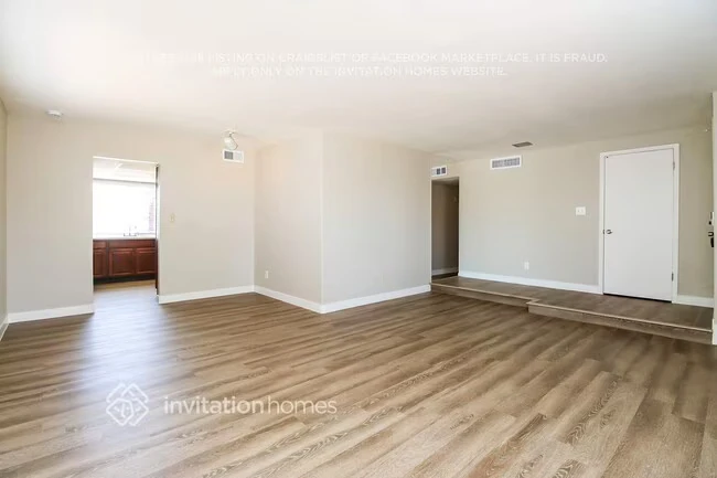 6627 S 44th St Phoenix, AZ 85042 photo 3