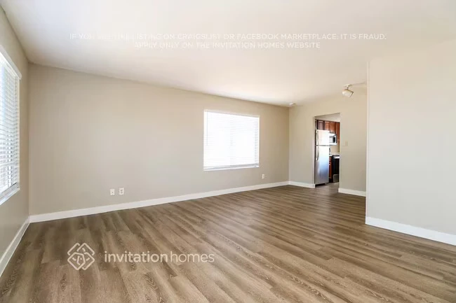 6627 S 44th St Phoenix, AZ 85042 photo 4
