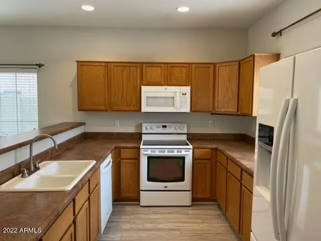 553 E San Carlos Way Chandler, AZ 85249 photo 4