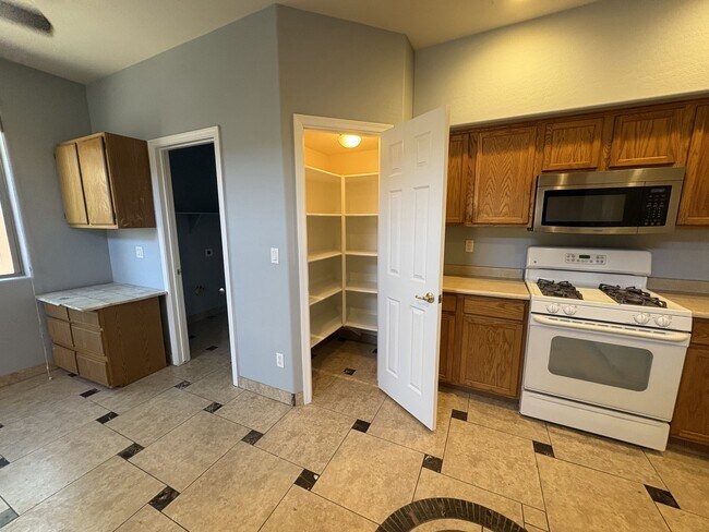 16519 N 71st Ave Peoria, AZ 85382 photo 5