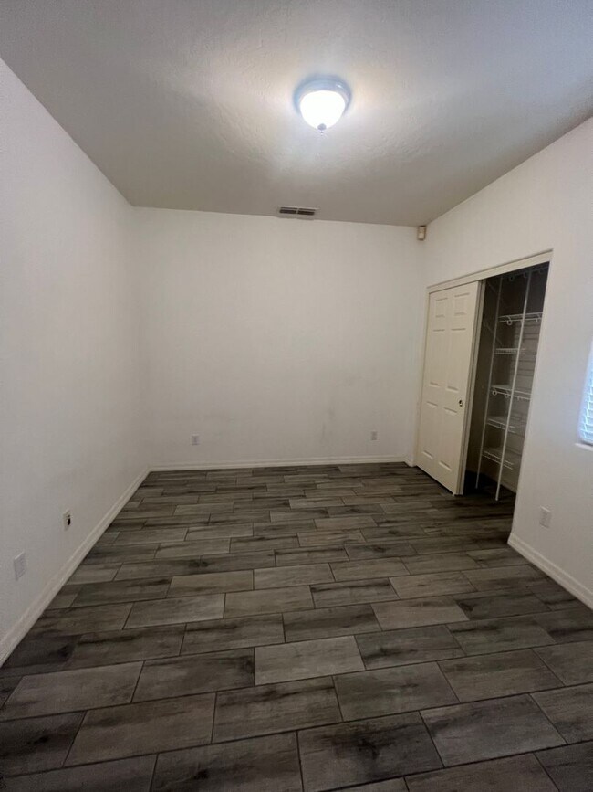 14640 W Verde Ln Goodyear, AZ 85395 photo 4