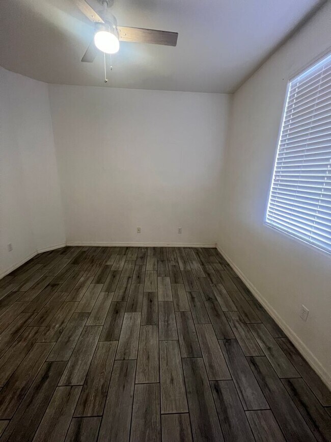 14640 W Verde Ln Goodyear, AZ 85395 photo 2