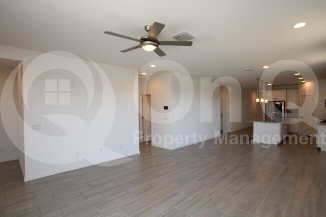 17967 W Pierson St Goodyear, AZ 85395 photo 3