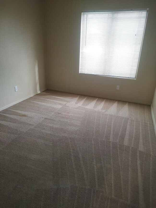 1222 S Soho Ln Chandler, AZ 85286 photo 4