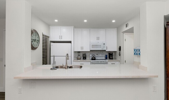 5221 N 24th St Phoenix, AZ 85016 photo 4