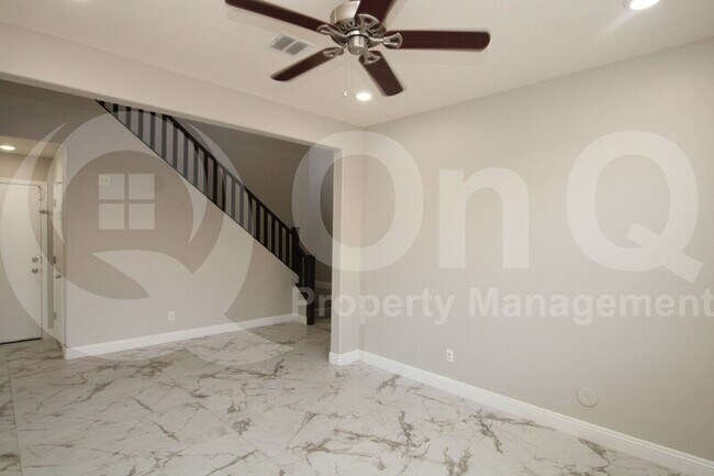 1157 E Regent Dr Gilbert, AZ 85298 photo 5
