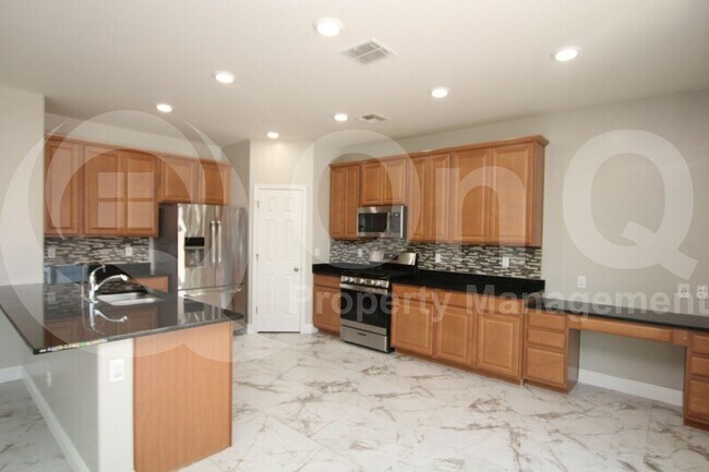 1157 E Regent Dr Gilbert, AZ 85298 photo 2