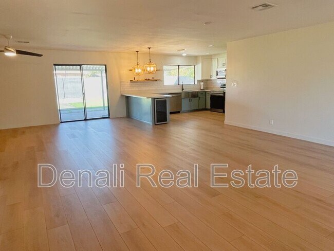 1211 S Barkley Mesa, AZ 85204 photo 3
