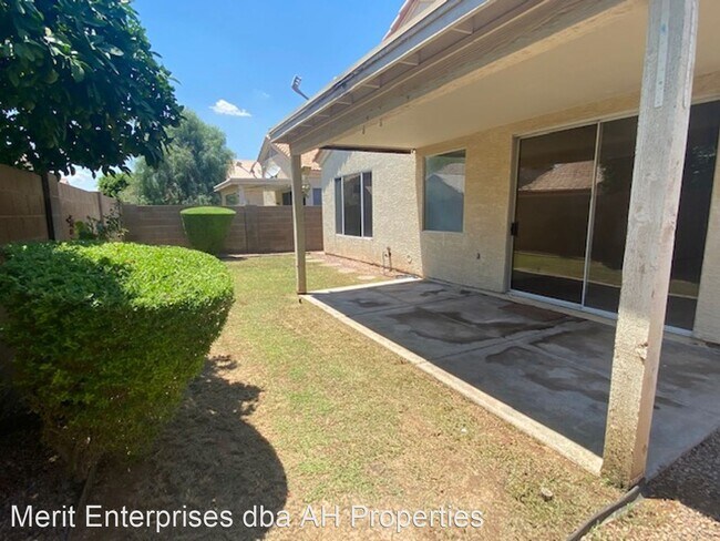 3281 W Ross Dr Chandler, AZ 85226 photo 3