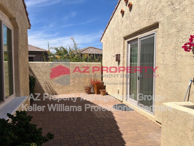 20540 N 268th Dr Buckeye, AZ 85396 photo 3