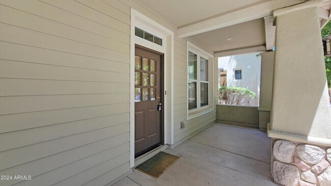 21156 W Elm Way photo 5