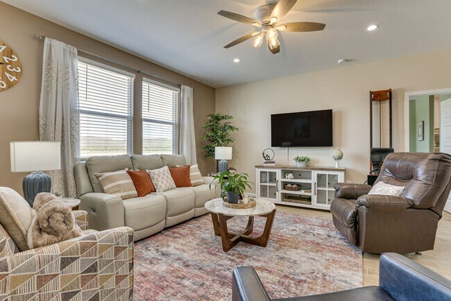 48301 N Saipan Rd photo 2