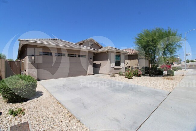 3732 S 64th Ln Phoenix, AZ 85043 photo 2
