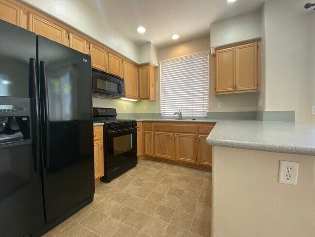 25204 Crest Haven St Murrieta, CA 92562 photo 5
