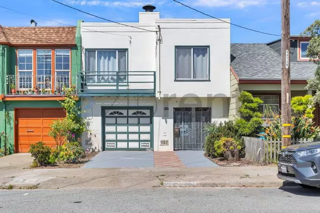 Bright &amp; Spacious 3-bedroom House In Prime Sf Location! photo 2
