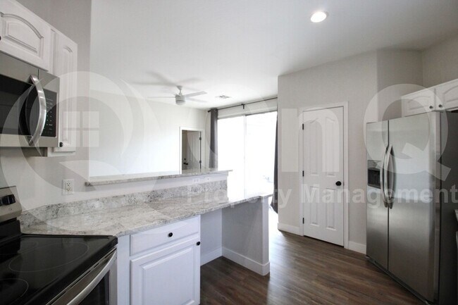 4226 E Spawn Ln Gilbert, AZ 85296 photo 5