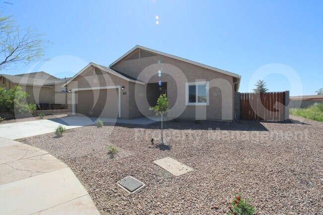 238 N Sycamore St Florence, AZ 85132 photo 2
