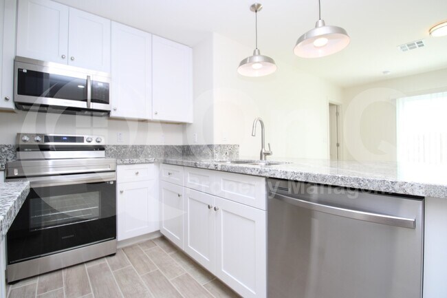 238 N Sycamore St Florence, AZ 85132 photo 5