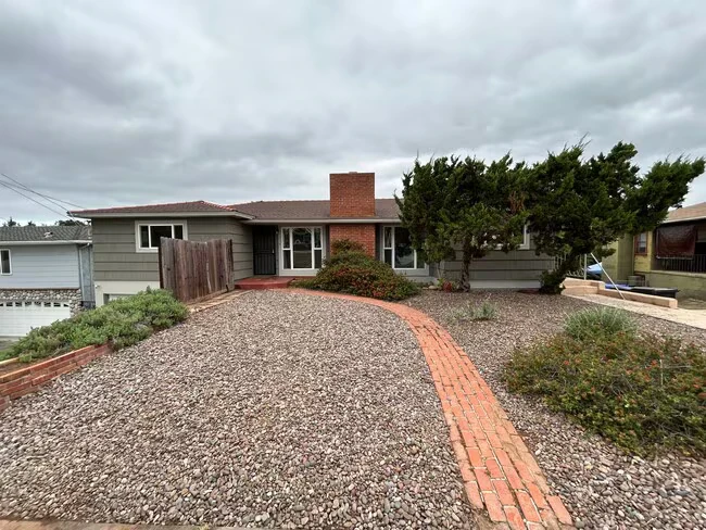 5074 La Dorna St San Diego, CA 92115 photo 2