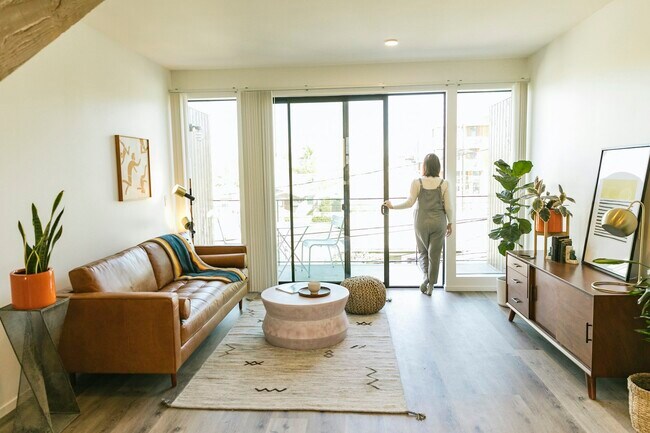 3732 10th Ave San Diego, CA 92103 photo 3