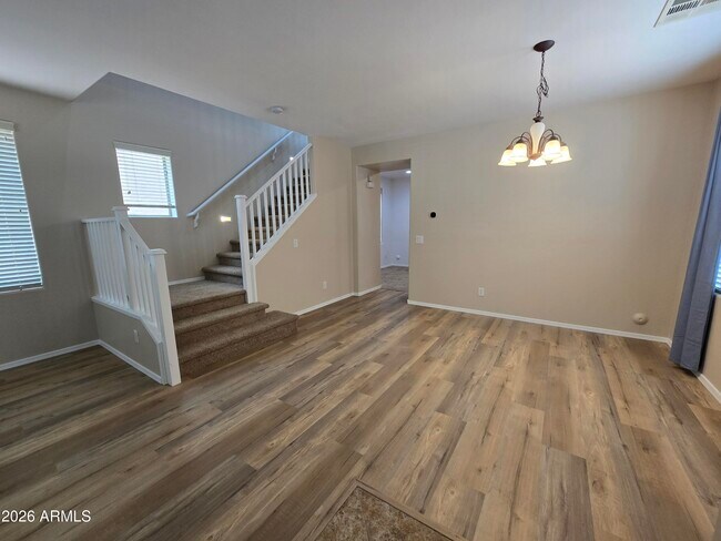 3247 E Tyson St photo 5