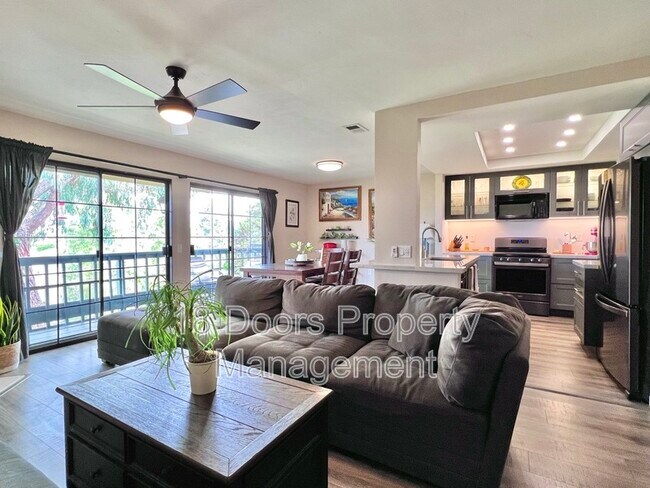 7027 Camino Pacheco San Diego, CA 92111 photo 3