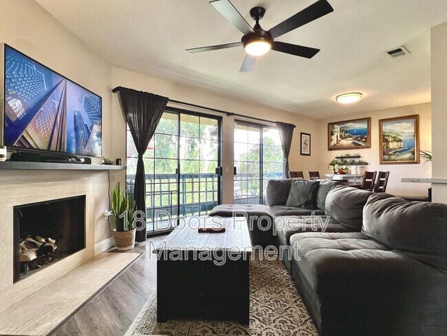 7027 Camino Pacheco San Diego, CA 92111 photo 4