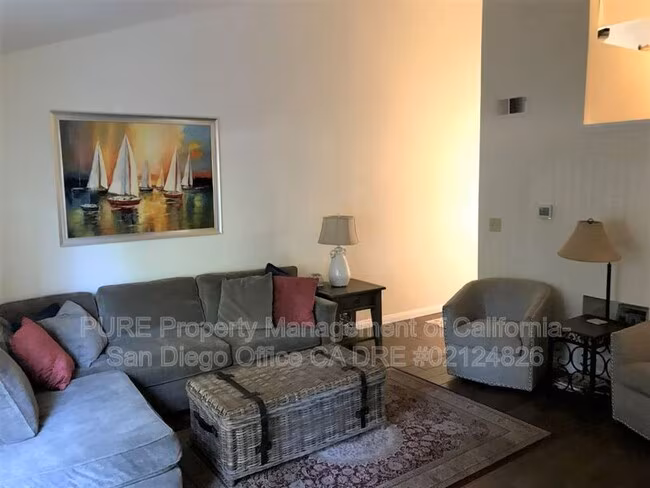 291 Durian St Vista, CA 92083 photo 4
