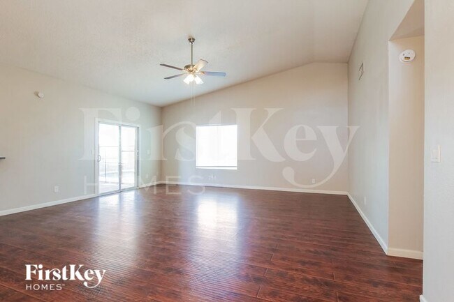 515 E Renee Dr Phoenix, AZ 85024 photo 4