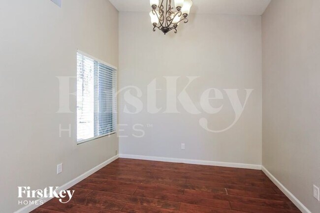 515 E Renee Dr Phoenix, AZ 85024 photo 5