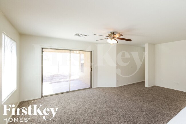 3688 W Santa Cruz Ave San Tan Valley, AZ 85142 photo 4