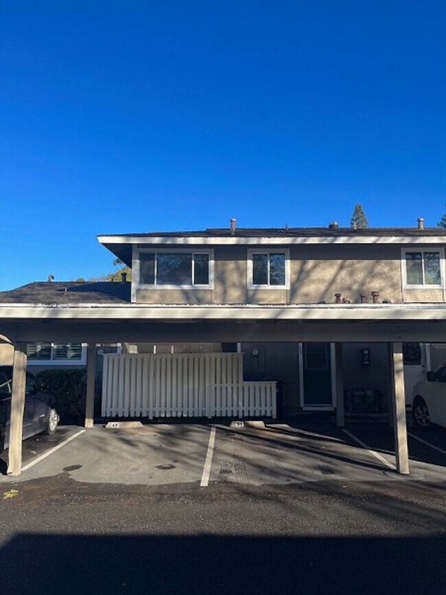 50 Belvedere Ct Napa, CA 94559 photo 2