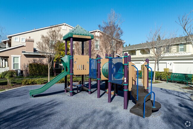 Crossings at Eden Shores photo 5