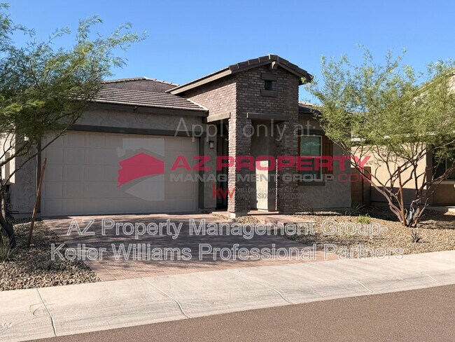 13314 W Dale Ln Peoria, AZ 85383 photo 2