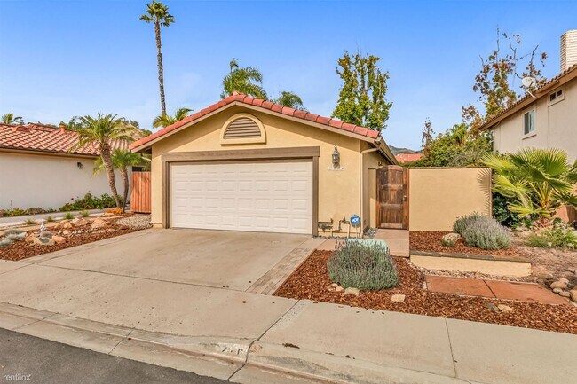 2166 Pueblo Glen Escondido, CA 92027 photo 2
