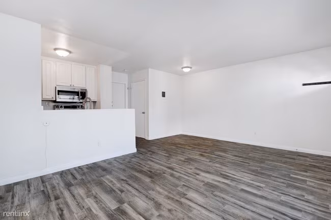 3780 Swift Ave San Diego, CA 92104 photo 5