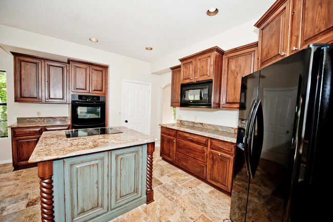 2322 S Rogers Cir Mesa, AZ 85202 photo 2