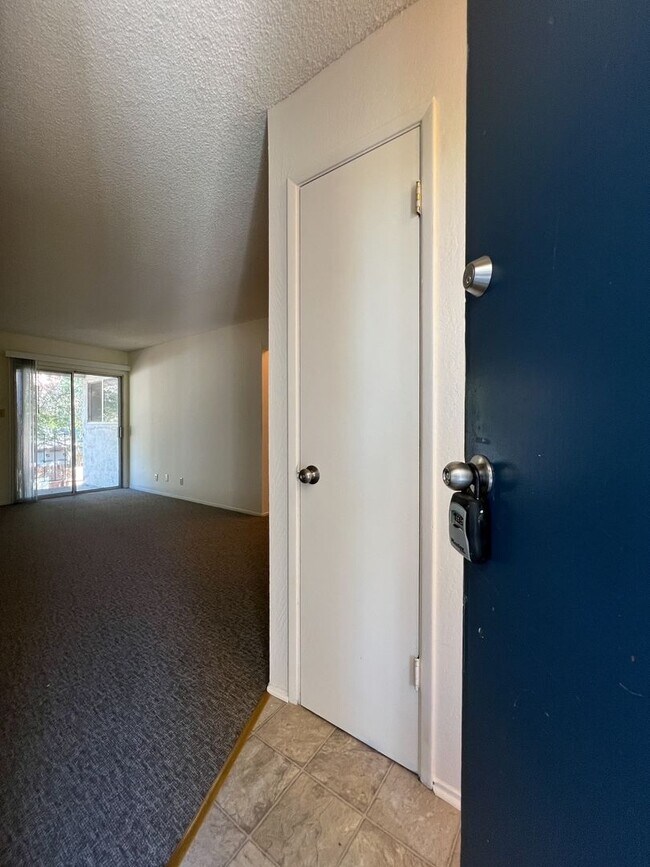 1201-1213 Eggleston St Napa, CA 94559 photo 2