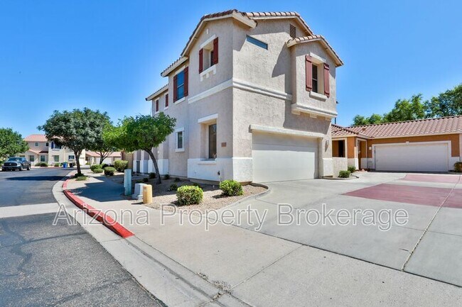 875 S Porter St Gilbert, AZ 85296 photo 2