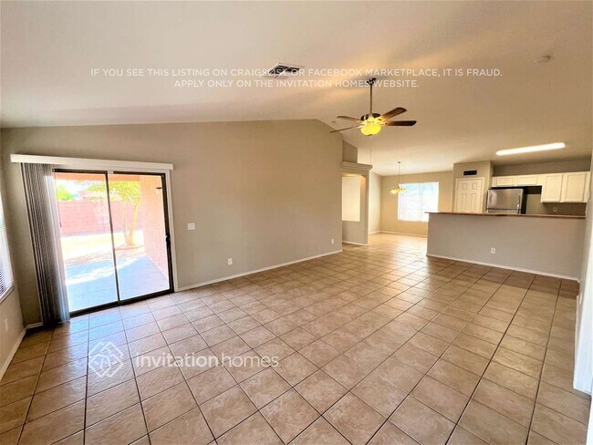 14702 N 124Th Ln photo 4