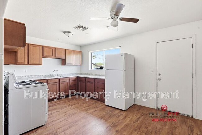 5644 S 7th St unit 2 photo 5