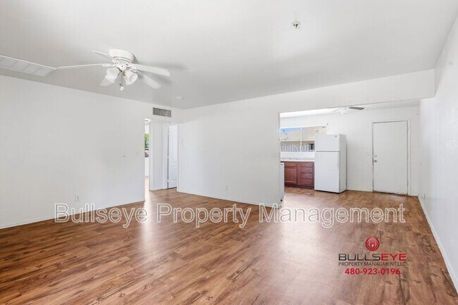 5644 S 7th St unit 2 photo 3