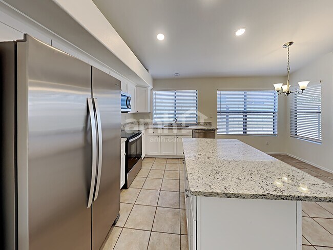 15142 W Eureka Trail Surprise, AZ 85374 photo 4