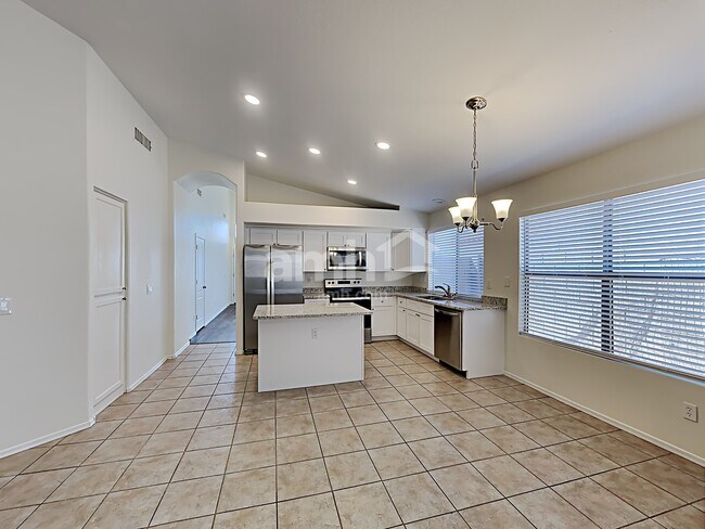 15142 W Eureka Trail Surprise, AZ 85374 photo 5