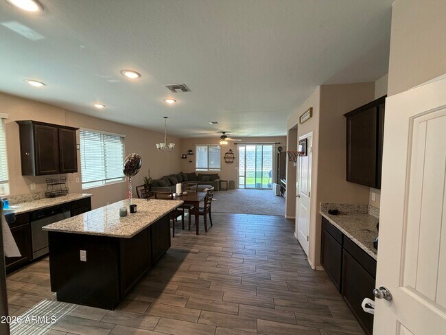 24740 W Jessica Ln Buckeye, AZ 85326 photo 4