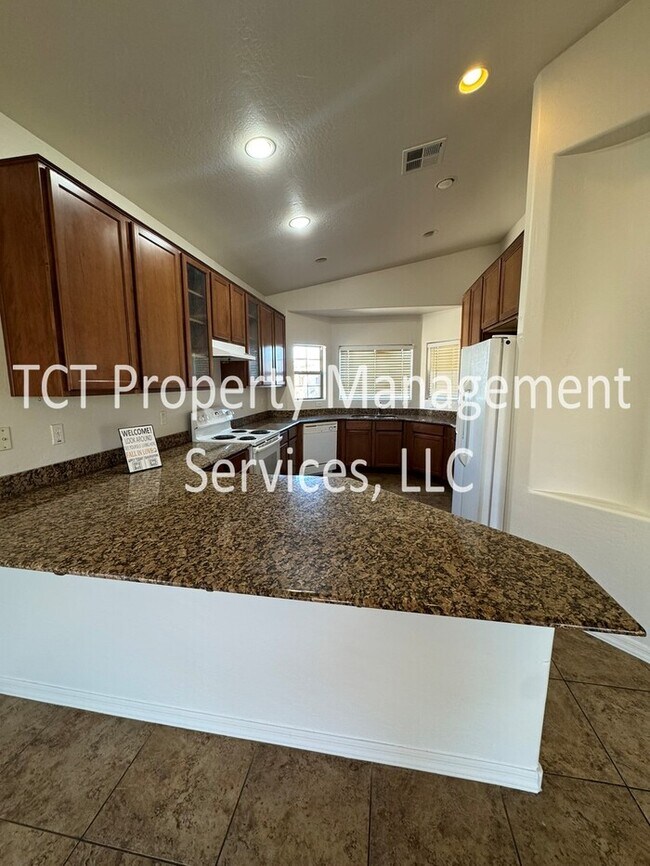 12128 W Tara Ln El Mirage, AZ 85335 photo 5