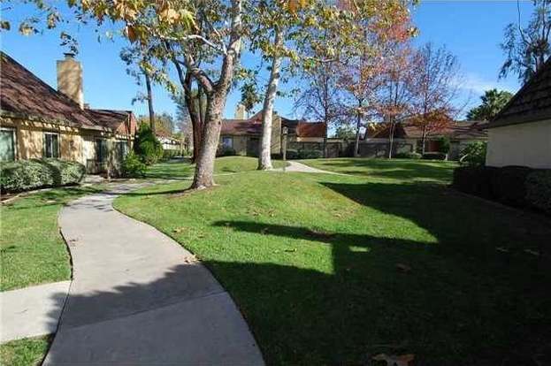 10565 Caminito Flores San Diego, CA 92126 photo 2