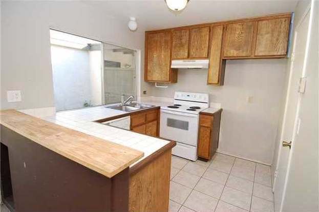 10565 Caminito Flores San Diego, CA 92126 photo 5