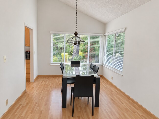100 Milani Ct Los Gatos, CA 95030 photo 5